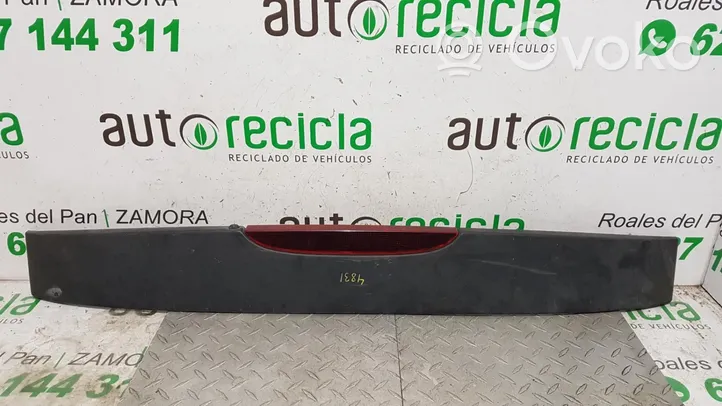 Renault Clio II Tailgate/trunk spoiler 7700410897