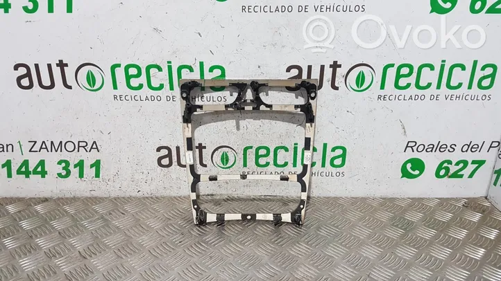 Mercedes-Benz C W203 Rivestimento modanatura A2036802539