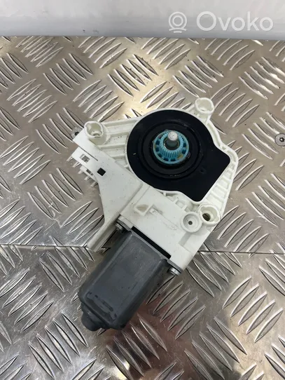 Audi A6 C7 Fensterhebermotor Tür vorne 8K0959801B