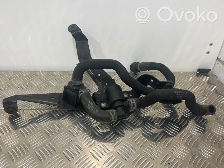 Audi A8 S8 D3 4E Engine coolant pipe/hose 4H0121054F