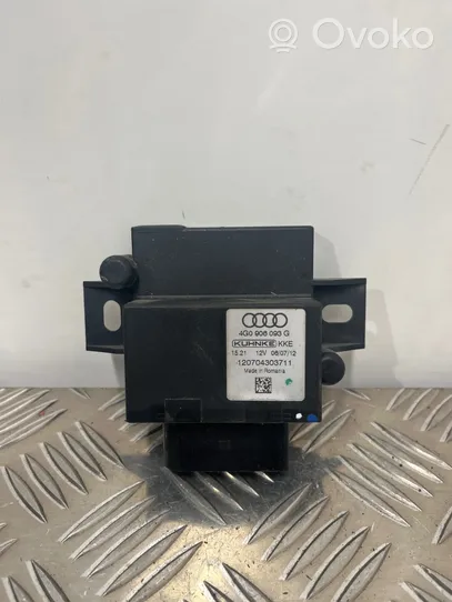 Audi A4 S4 B8 8K Polttoaineen ruiskutuspumpun ohjainlaite/moduuli 4G0906093G