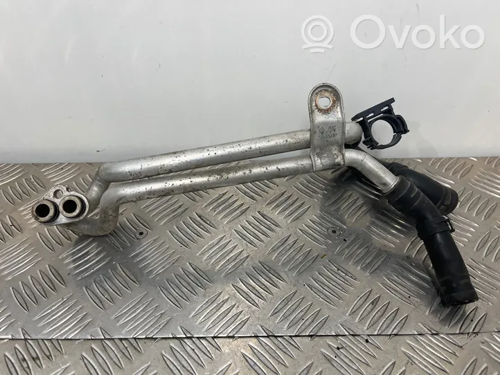 Volkswagen Golf VI Supporto di montaggio del filtro dell’olio 03C121050P