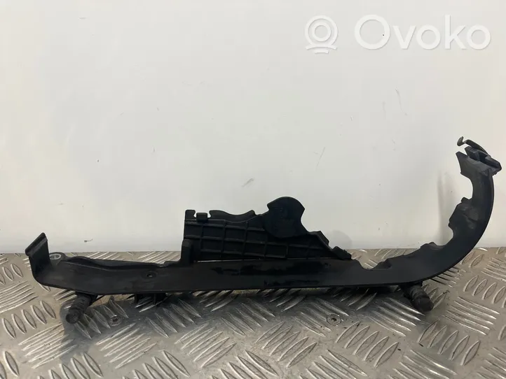 Audi A8 S8 D3 4E Osłona paska / łańcucha rozrządu 057109093H