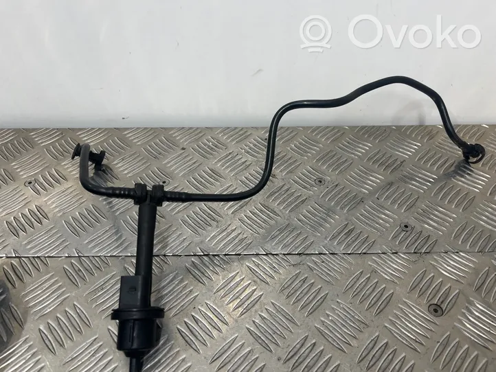 Volkswagen Golf VI Przewód / Wąż podciśnienia 03C201542