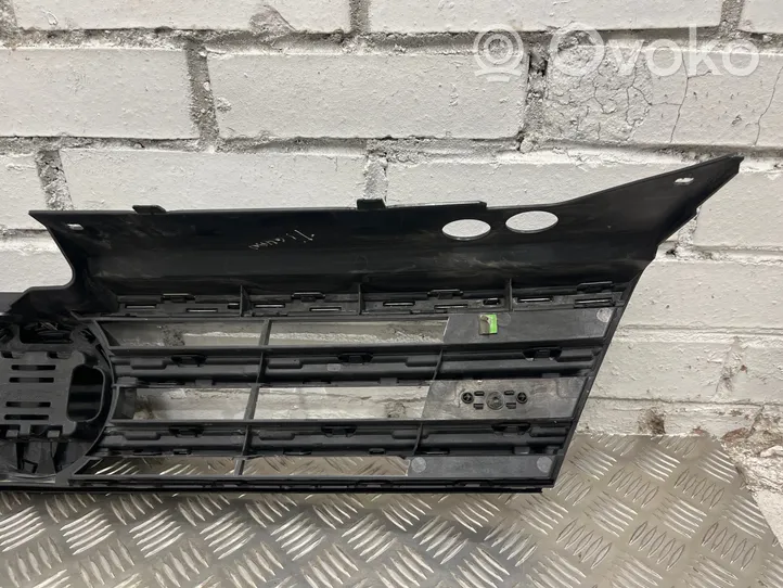 Volkswagen Tiguan Grille de calandre avant 5NA853653B