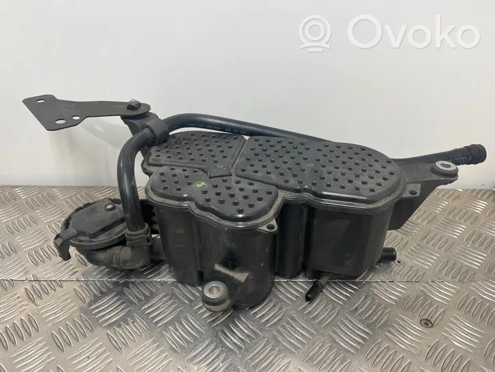 Audi A6 C7 Serbatoio a carbone attivo per il recupero vapori carburante 8K0201801C