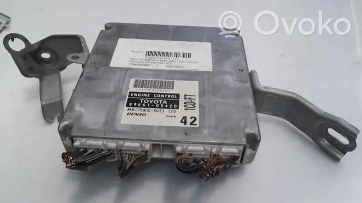 Toyota Avensis T220 Sterownik / Moduł ECU 8966105420