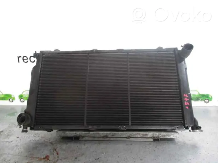 Subaru Legacy Radiateur de refroidissement 45199AA110