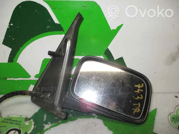 Volkswagen Jetta I Front door electric wing mirror 171857502DFKZ