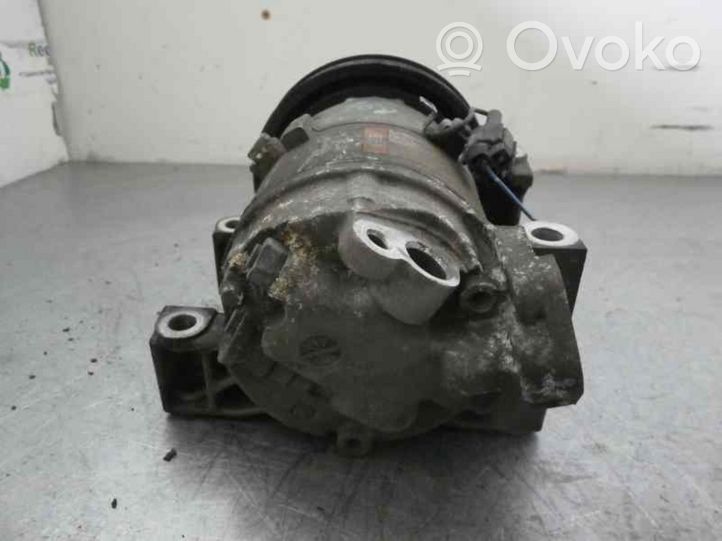 Nissan Almera Tino Compressore aria condizionata (A/C) (pompa) 926009F501