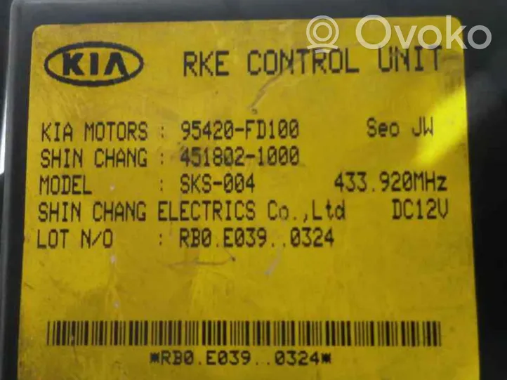 KIA Rio Unité de commande / module de verrouillage centralisé porte 95420FD100