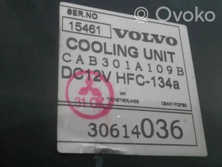 Volvo S40, V40 Chłodnica nagrzewnicy klimatyzacji A/C 30614036