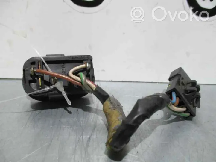 Opel Vectra A Interrupteur commade lève-vitre 90286751