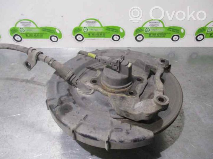 Hyundai Accent Fuso a snodo con mozzo ruota posteriore 517161E100