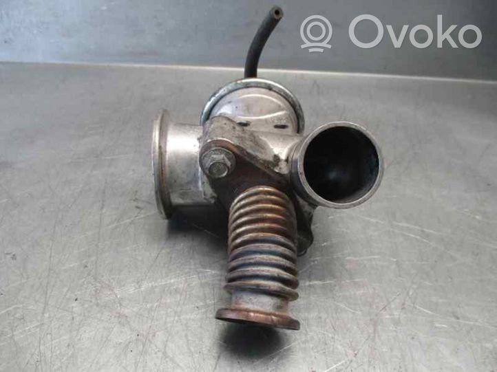 Ford Escort EGR valve 96FF9D475AC