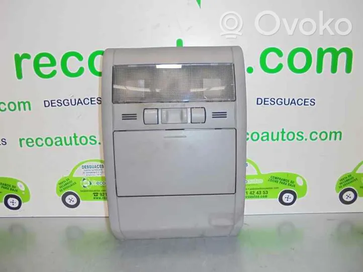 Toyota Prius (XW20) Consola de luz del techo 8126047010B0