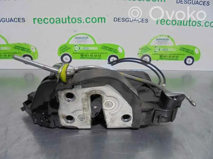 Toyota Prius (XW20) Serratura portiera anteriore 6904047081