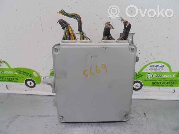 Toyota Previa (XR30, XR40) II Sterownik / Moduł ECU 8966128890