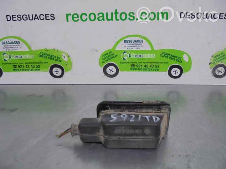 Mercedes-Benz ML W163 Indicatore di direzione del parafango anteriore 1635461637