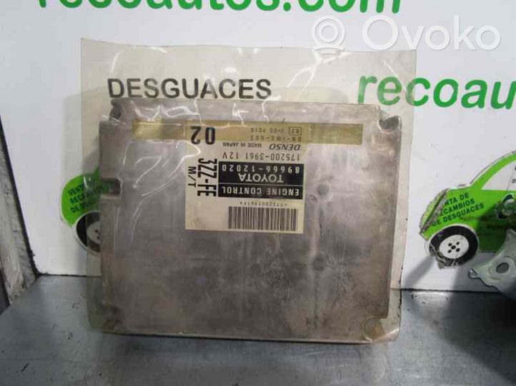 Toyota Corolla E110 Calculateur moteur ECU 8966612020