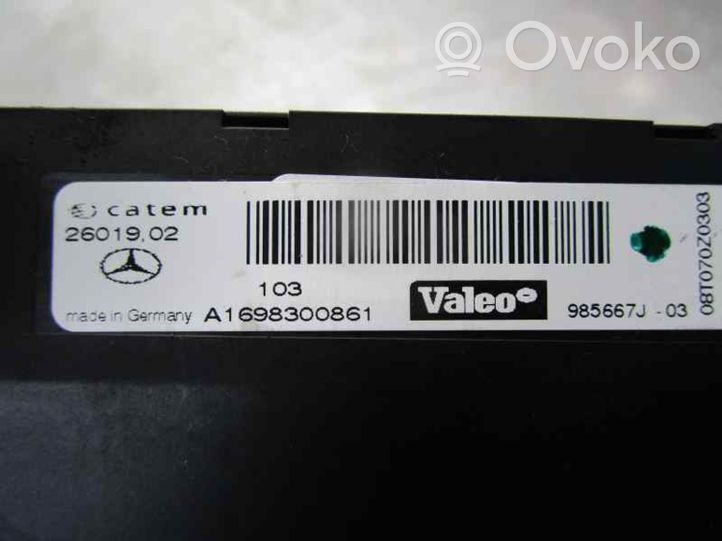 Mercedes-Benz R W251 Lämpöpuhaltimen moottorin vastus A1698300861