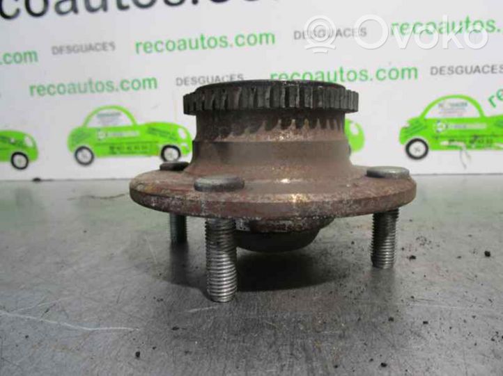 Hyundai Elantra Fuso a snodo con mozzo ruota posteriore 527502D100