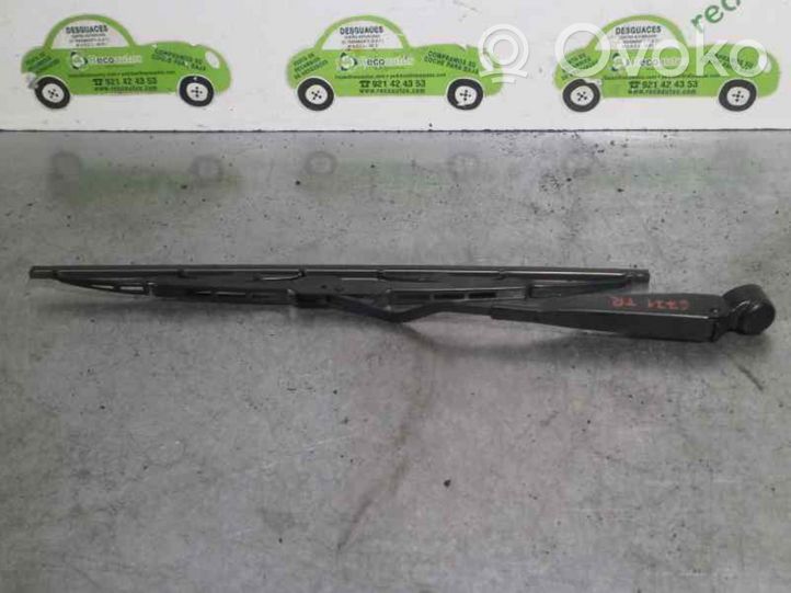 Chrysler Grand Voyager IV Rear wiper blade arm 05288704AD