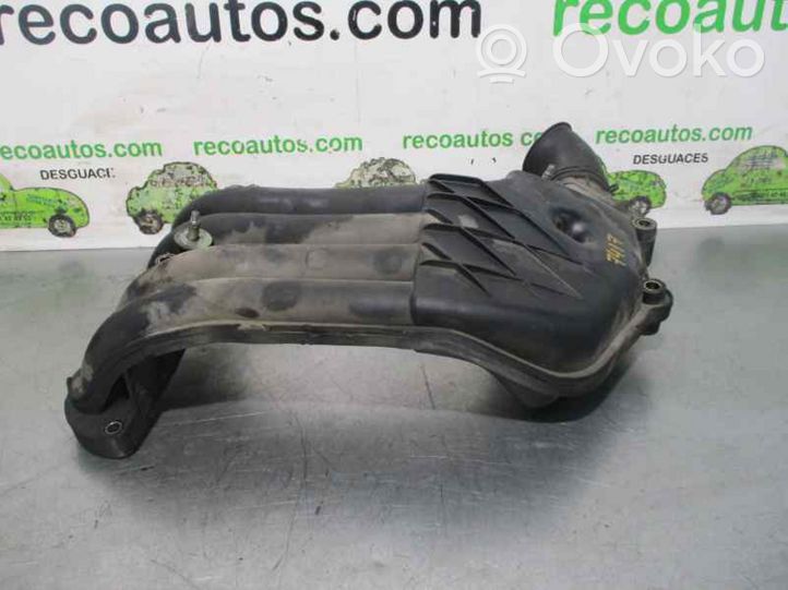 Seat Cordoba (6K) Collettore di aspirazione 038129713H