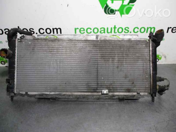 Opel Corsa B Coolant radiator 433100