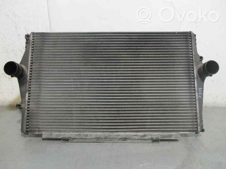 Volvo S60 Radiatore intercooler 8649471