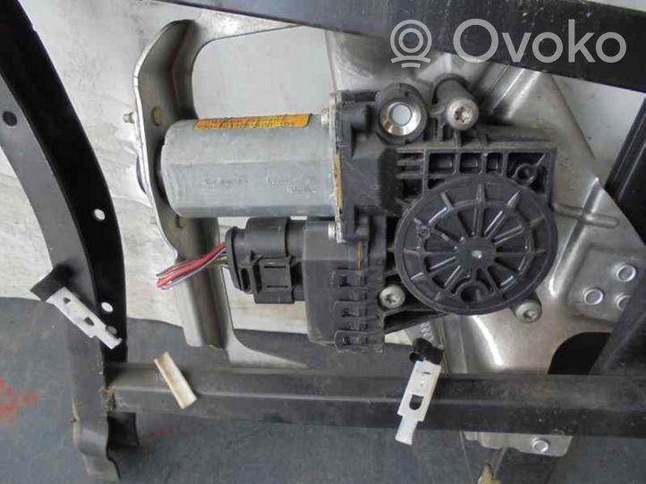 Audi A6 S6 C5 4B Takaoven ikkunan nostin moottorilla 4B0839398B