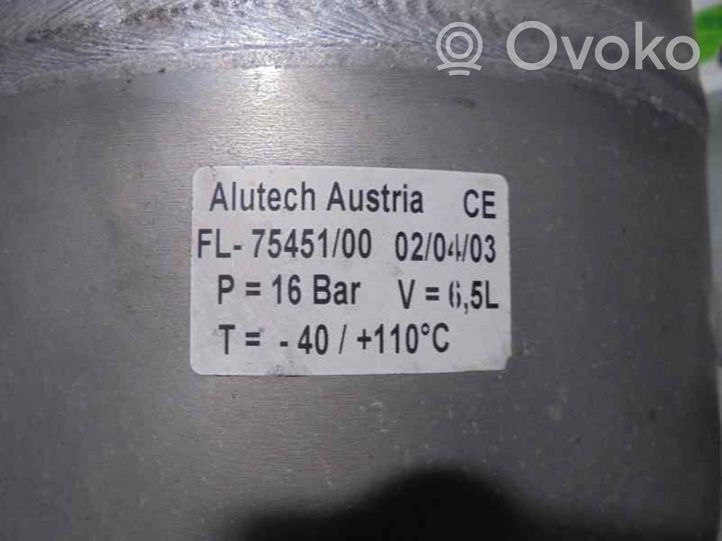 Audi A6 S6 C5 4B Hidraulinis važiuoklės siurblys 4Z7616201