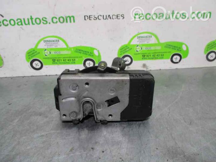 Opel Astra G Serrure de porte avant 13530200