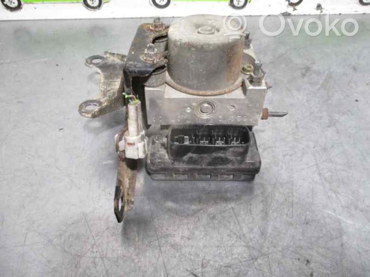 Toyota Yaris Verso ABS-pumppu 8954152230