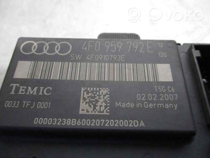 Audi A6 Allroad C6 Unité de commande / module de verrouillage centralisé porte 4F0959792E