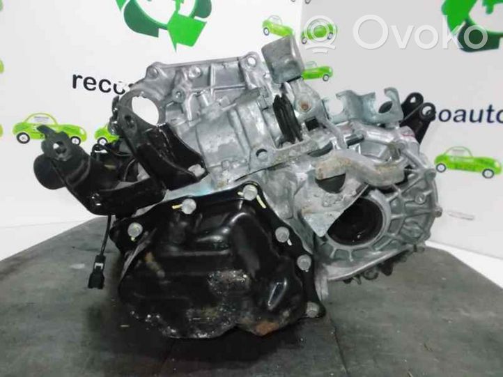 Toyota Avensis T250 Mechaninė 5 pavarų dėžė E6906935