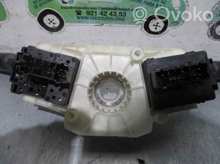 Honda HR-V Przełącznik świateł M18727