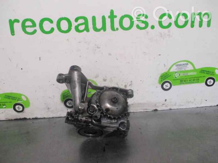 Audi A4 S4 B5 8D Pompa dell’olio 670815781