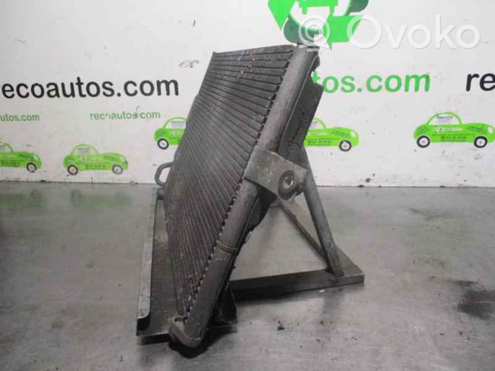 Hyundai Accent Radiateur condenseur de climatisation F200VV94A