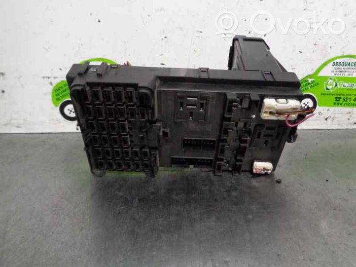 Hyundai Sonata Fuse module 9540038400