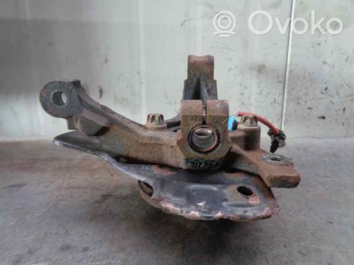 Opel Astra G Zwrotnica koła przedniego 24443539