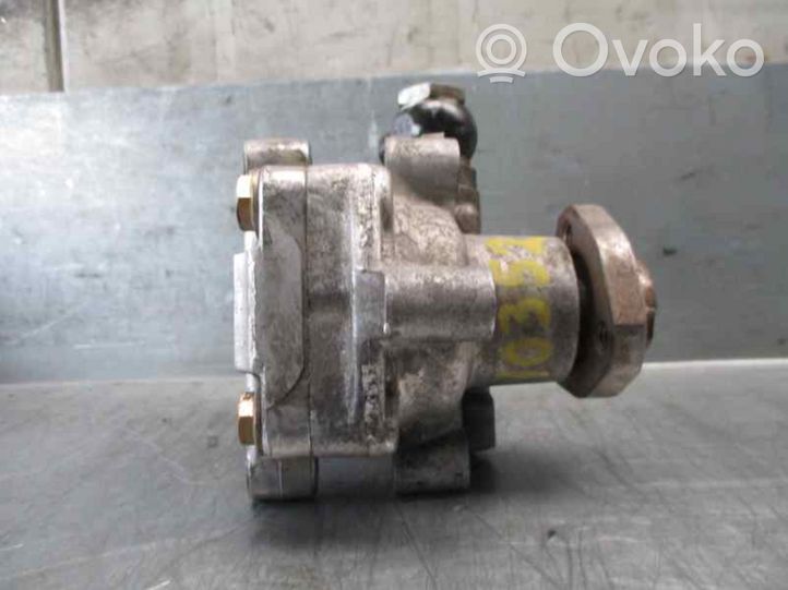 Volkswagen Bora Pompe de direction assistée 1J0422154A