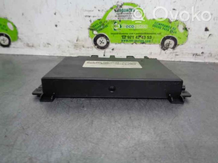 Mercedes-Benz E W210 Module de contrôle de boîte de vitesses ECU A0215451132