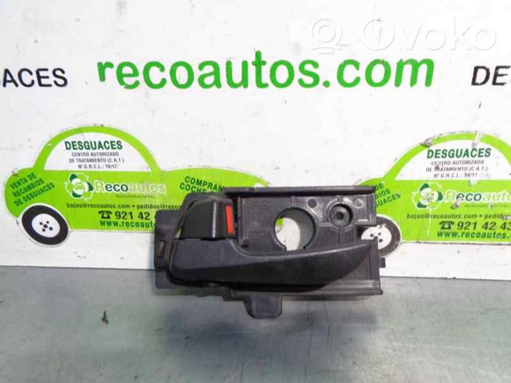 Hyundai i10 Poignée inférieure de porte avant 82610B4000PYN