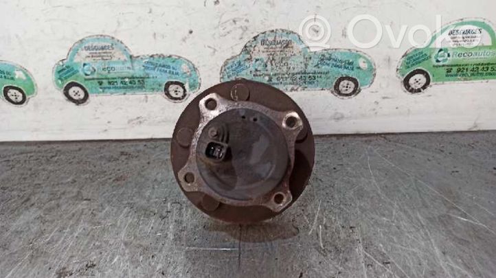 Mazda 3 Fuso a snodo con mozzo ruota posteriore 3N612C299A