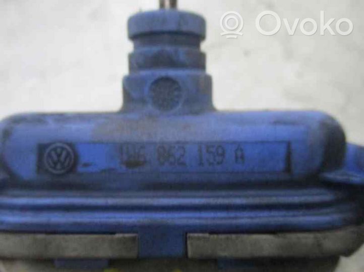 Volkswagen Golf III Motorino di blocco/chiusura del portellone del bagagliaio 1H6862159A