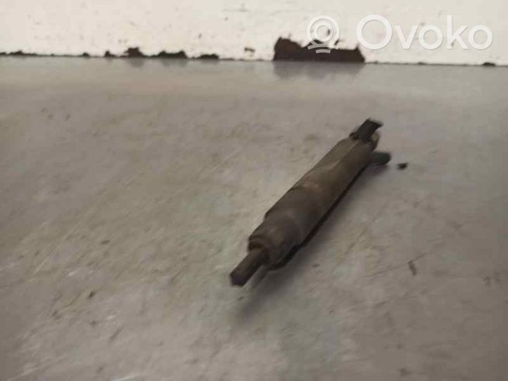 Audi 80 B1 Injecteur de carburant 028130201G