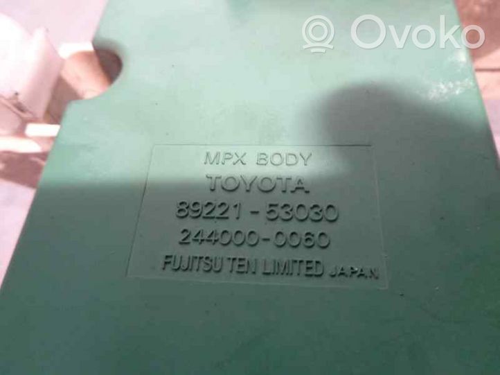 Lexus IS III XE30 Sulakemoduuli 8922153030