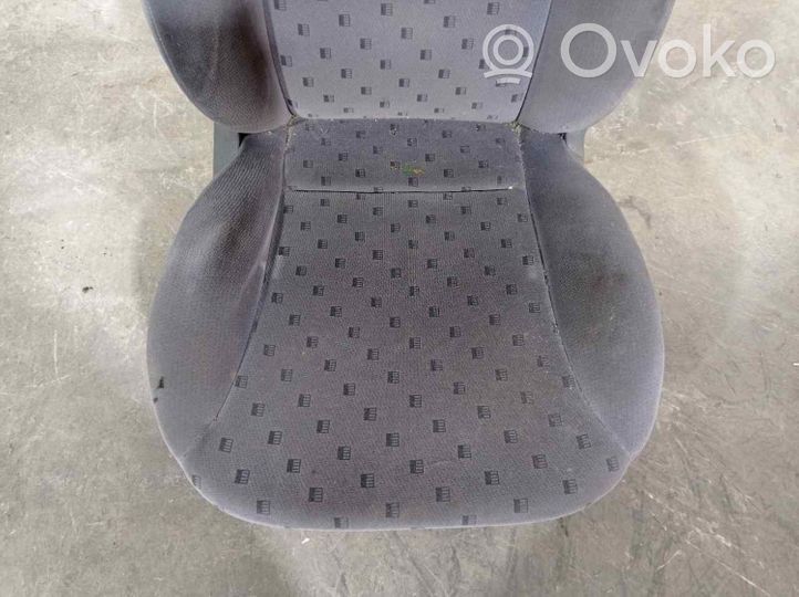 Seat Toledo II (1M) Sedile anteriore del passeggero 4679961