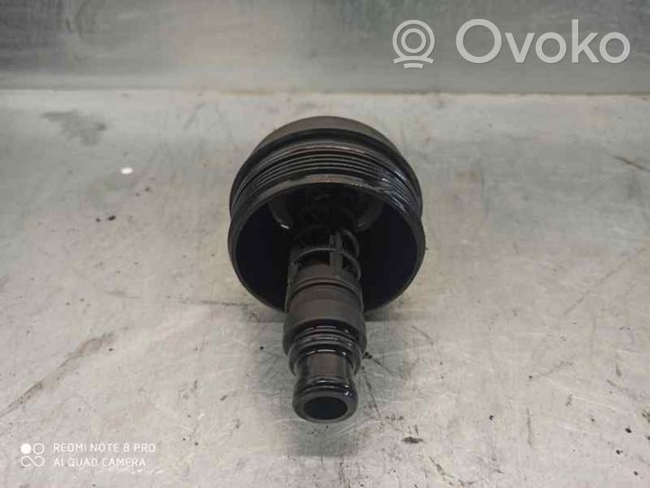 Opel Corsa C Supporto di montaggio del filtro dell’olio 968064B